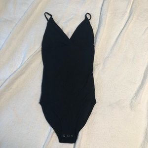 AE V-Neck Bodysuit